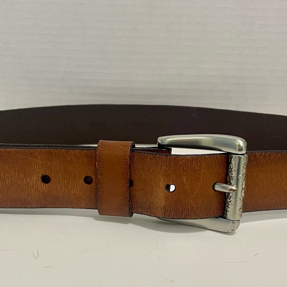 Fossil Brown Leather Women's Belt with Silver Buckle
